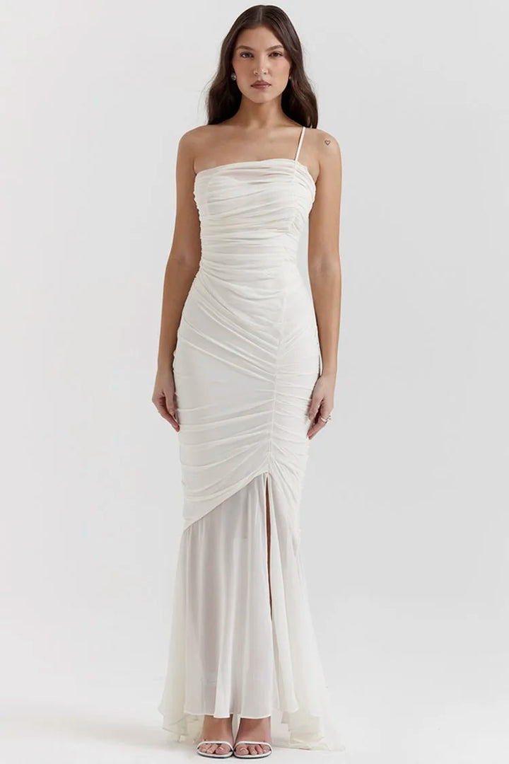 Robe longue froncée à une bride