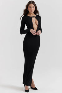 Robe noir longue à décolleté