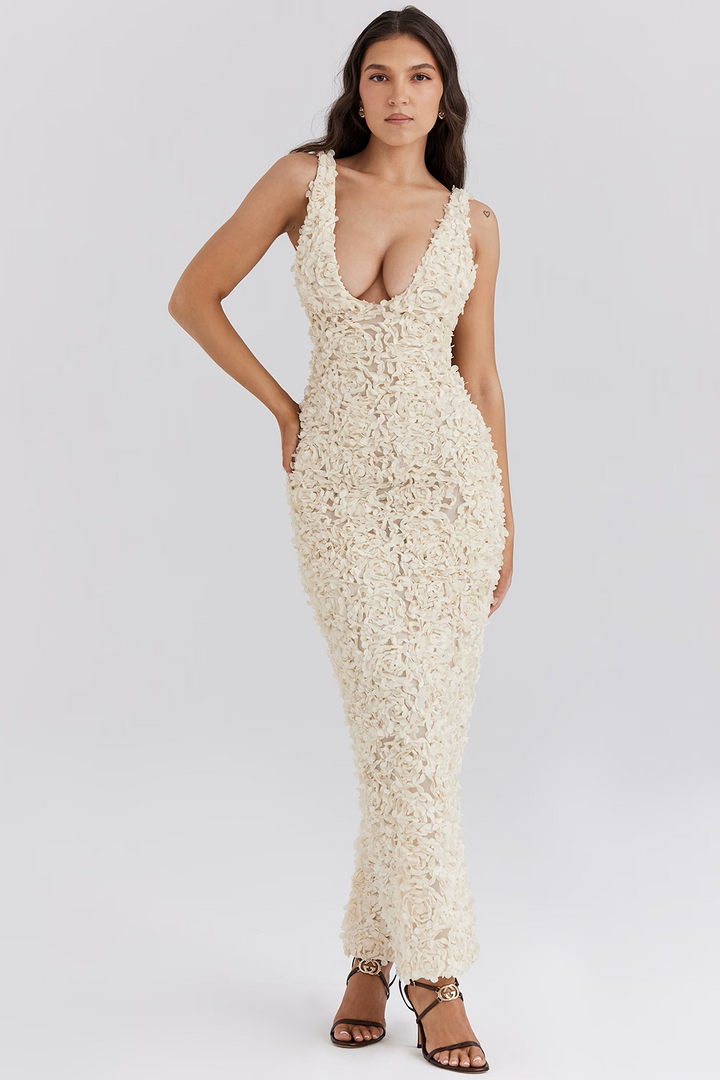 Robe longue crème à décolleté plongeant