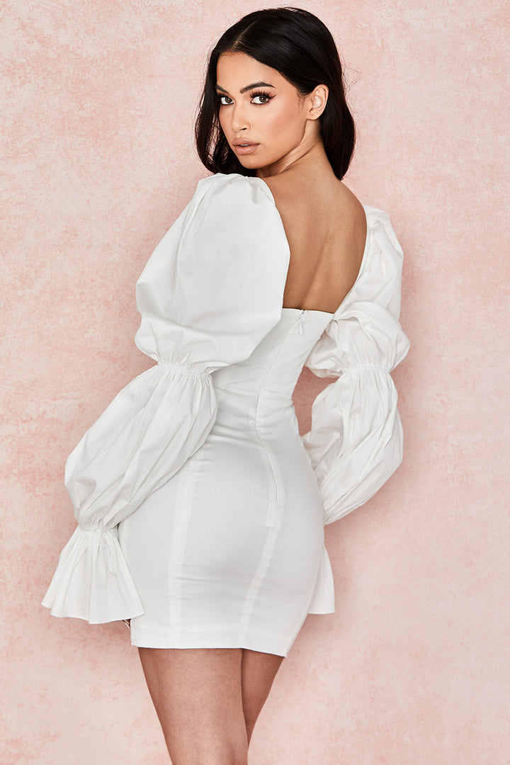 ROBE CORSET BLANCHE AVEC MANCHES BOUFFANTES